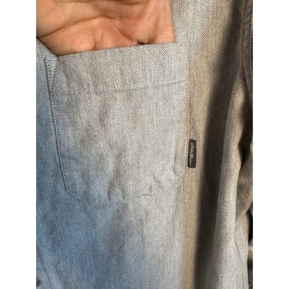 Eddie Bauer Mens Gray Herringbone Flannel Shirt L Classic Fit Outdoor Preppy - Picture 5 of 13